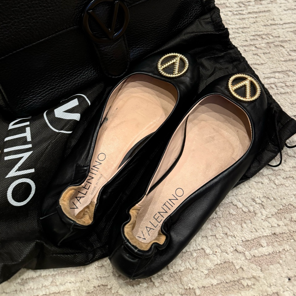 Mario Valentino Black Malva V-Logo Ballet Flats Leather Mini Heel Size 7